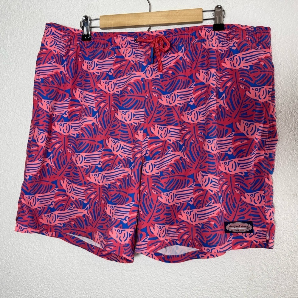 Vineyard Vines Tropical Pink and Blue Swim Trunks Shorts XL